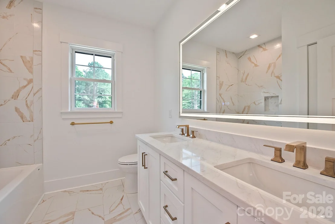 Photo of 935 Lake Wright Road