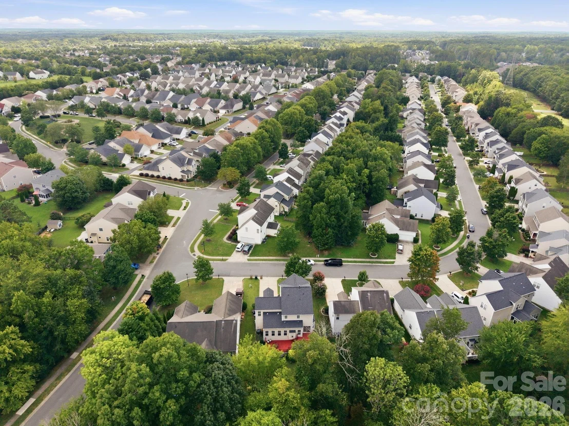Photo of 1002 Canopy Drive