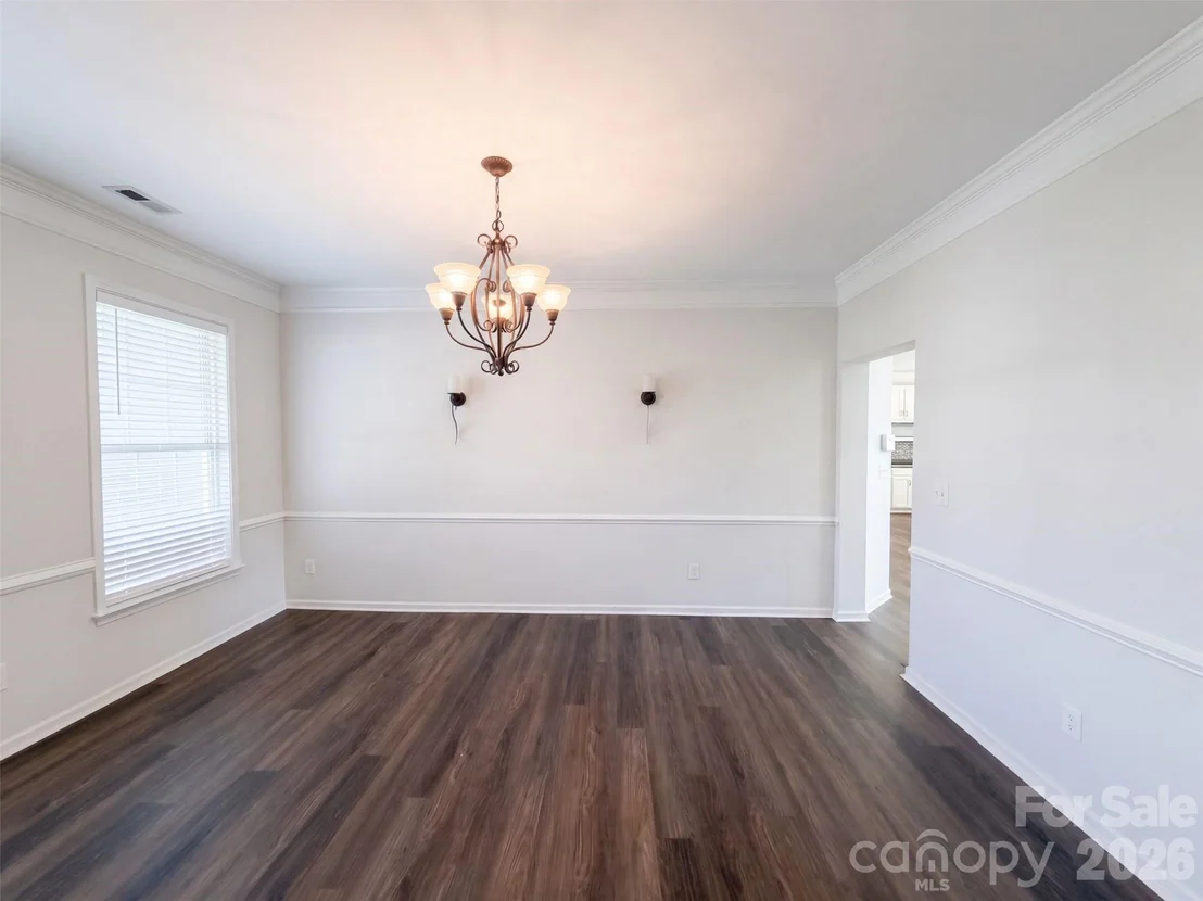 Photo of 821 Pinkney Place