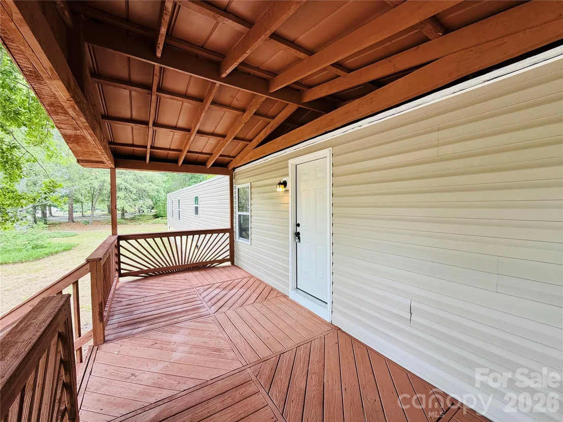 Photo of 329 Kyzer Road