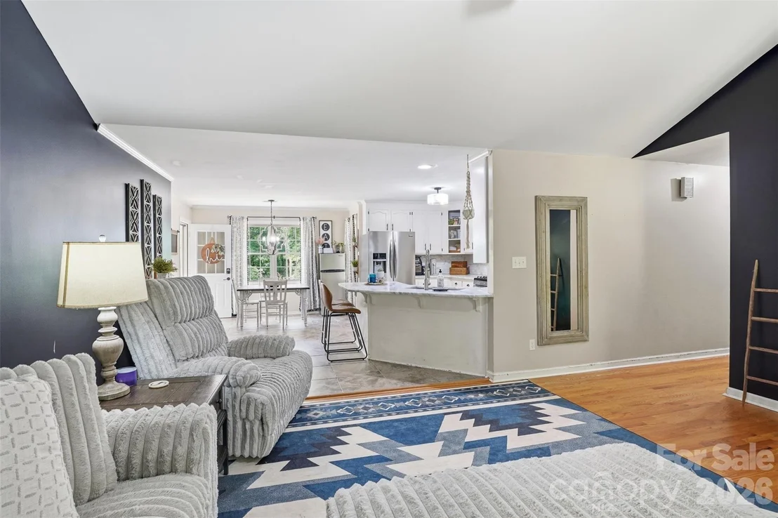 Photo of 1739 Westbrook Road