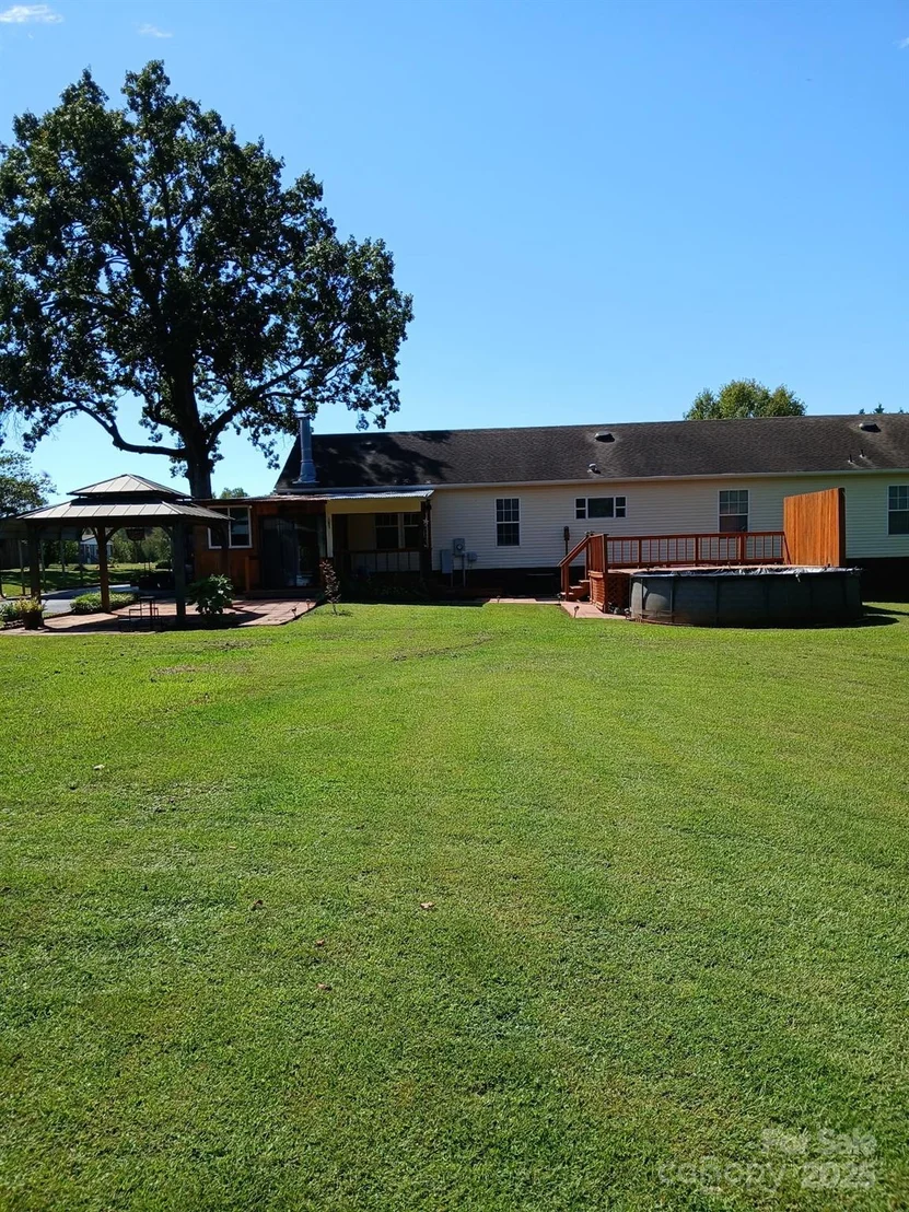 Photo of 218 Muldoon Lane