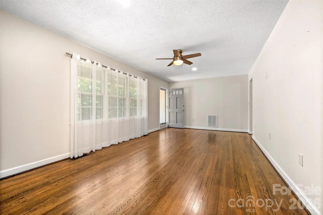 Photo of 113 Chestnut Road