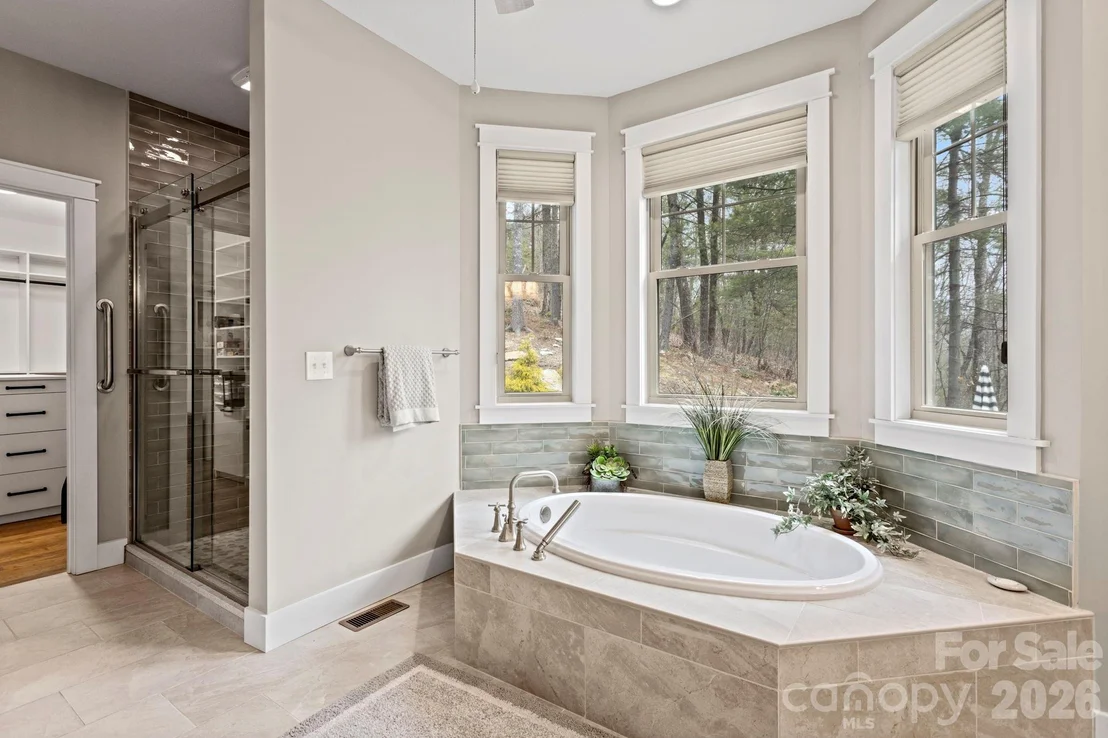 Photo of 719 Overlook Drive