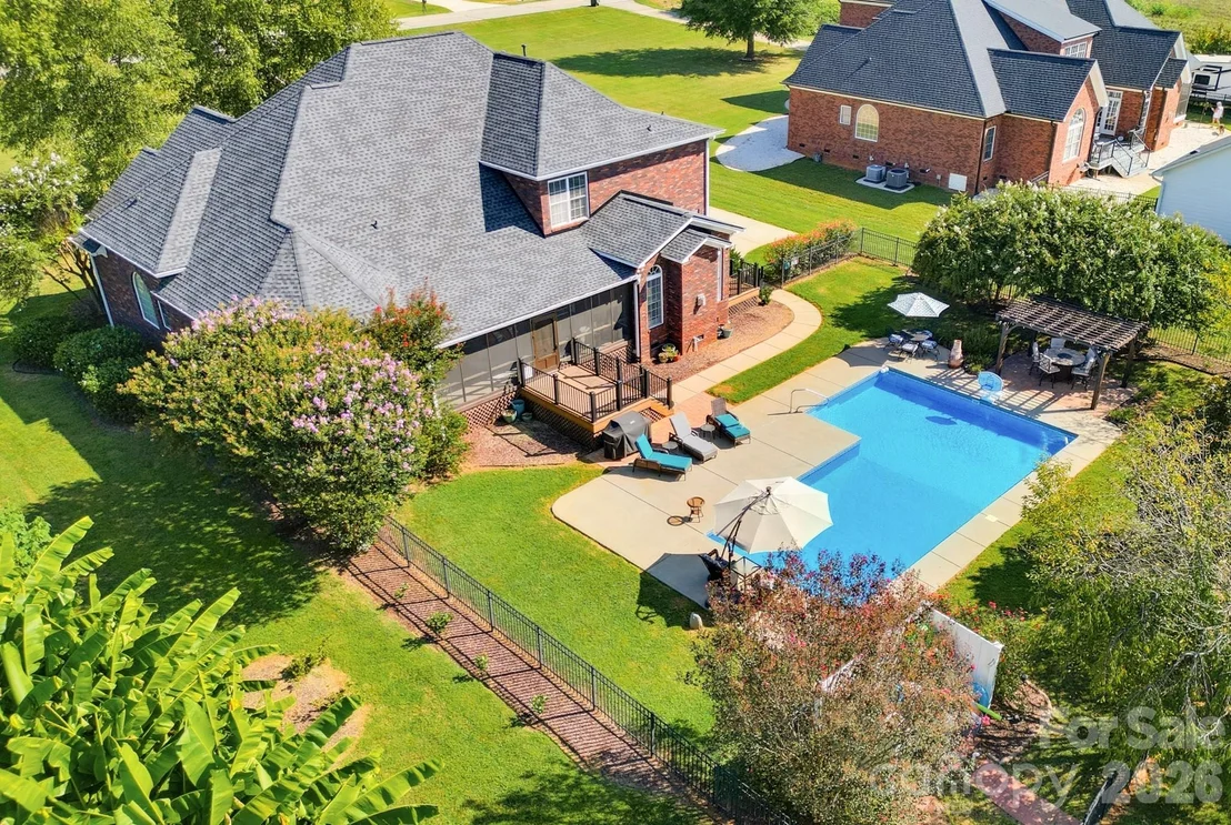 Photo of 1177 Springlake Road