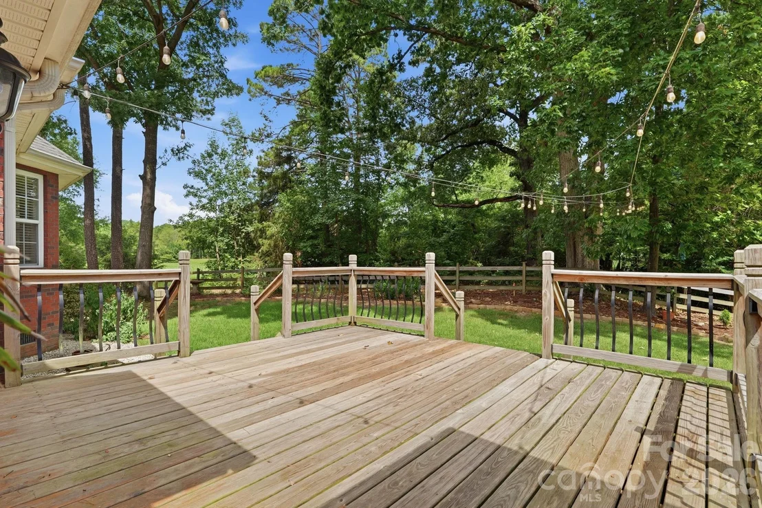 Photo of 1366 Crown Ridge Drive