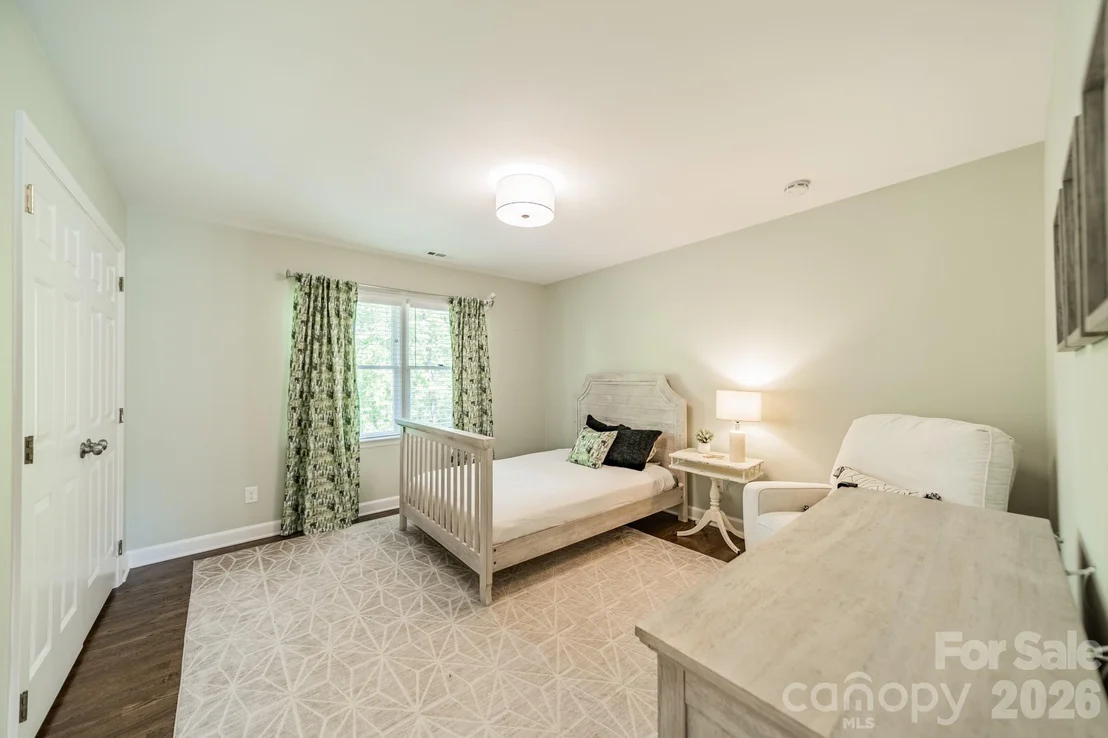 Photo of 231 S Downs Way