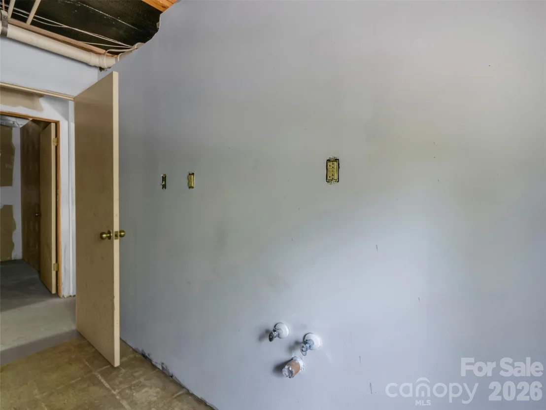 Photo of 203 Rogat Road