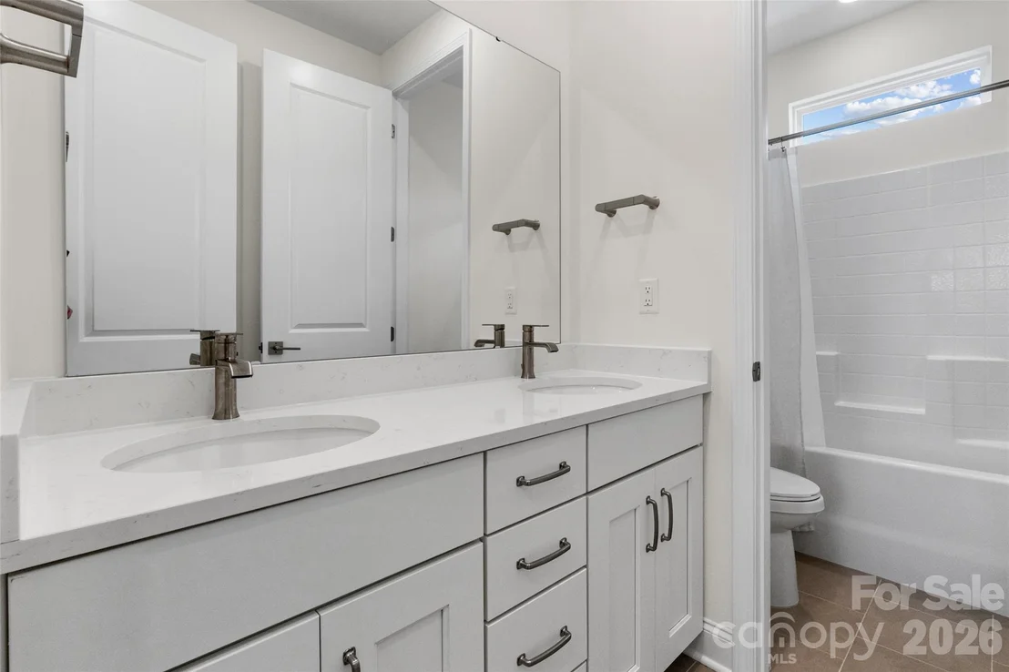 Photo of 809 Terra Drive