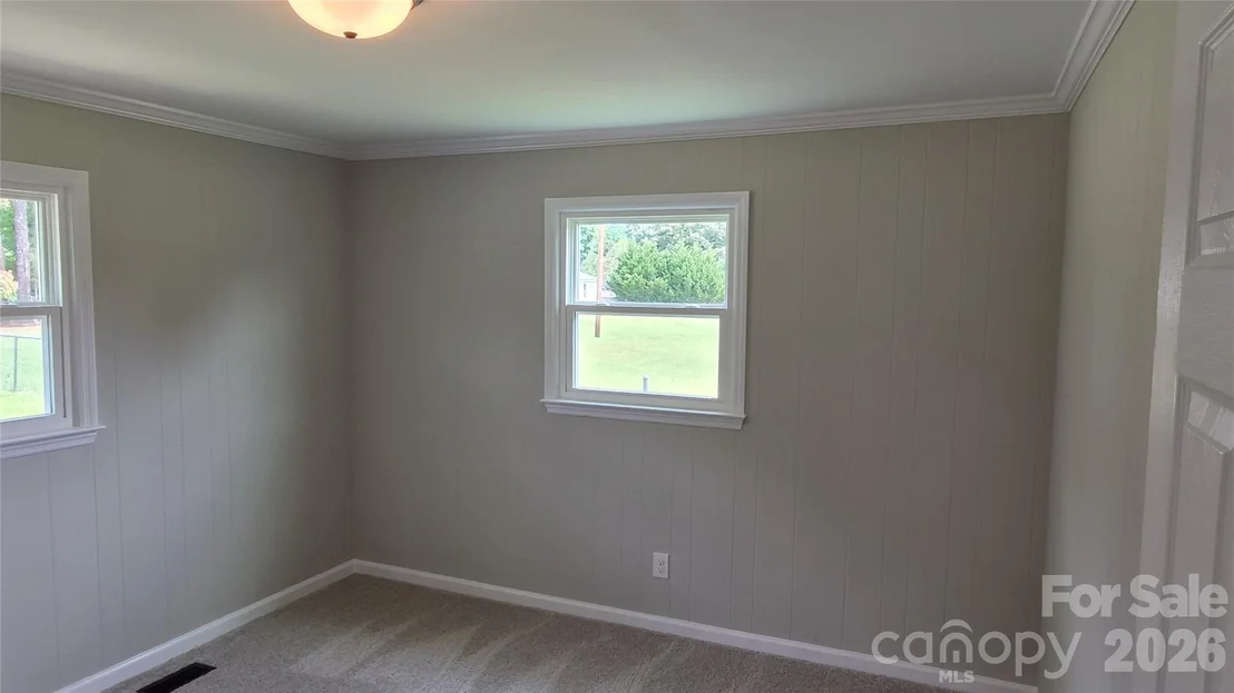 Photo of 2047 John Everall Road