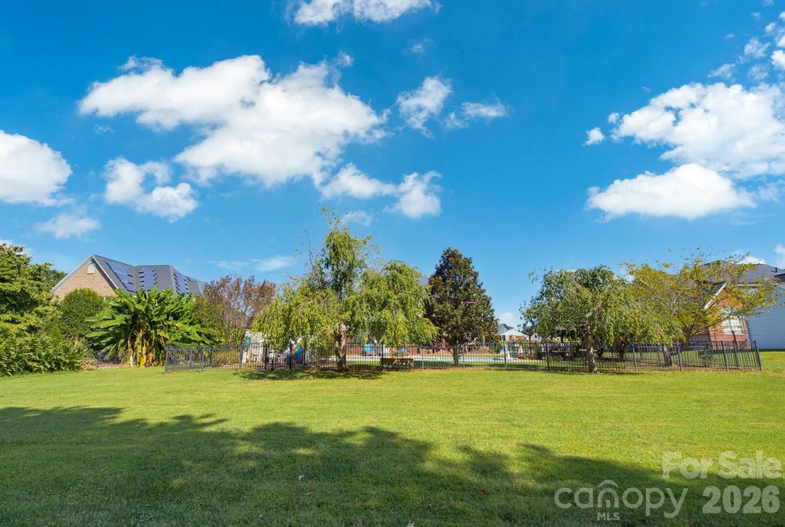 Photo of 1177 Springlake Road