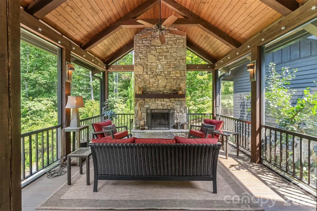 Photo of 3201 Donahue Drive