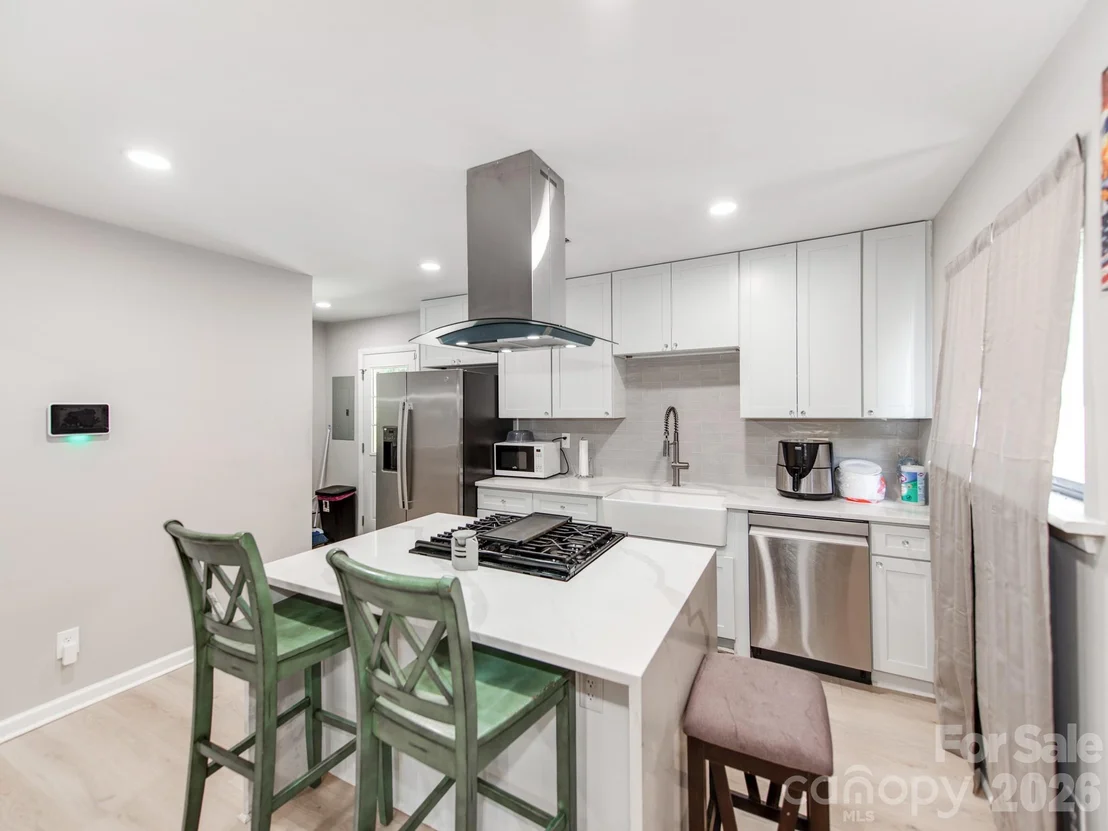 Photo of 4925 Springview Road