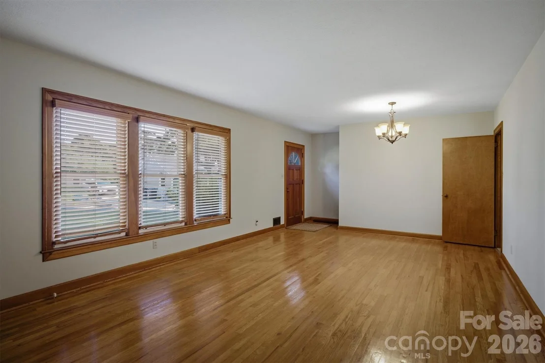 Photo of 114 Harris Drive