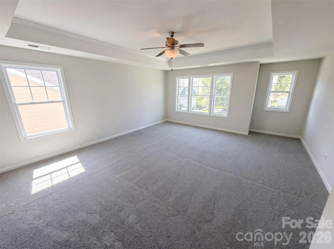 Photo of 7020 Chrysanthemum Road
