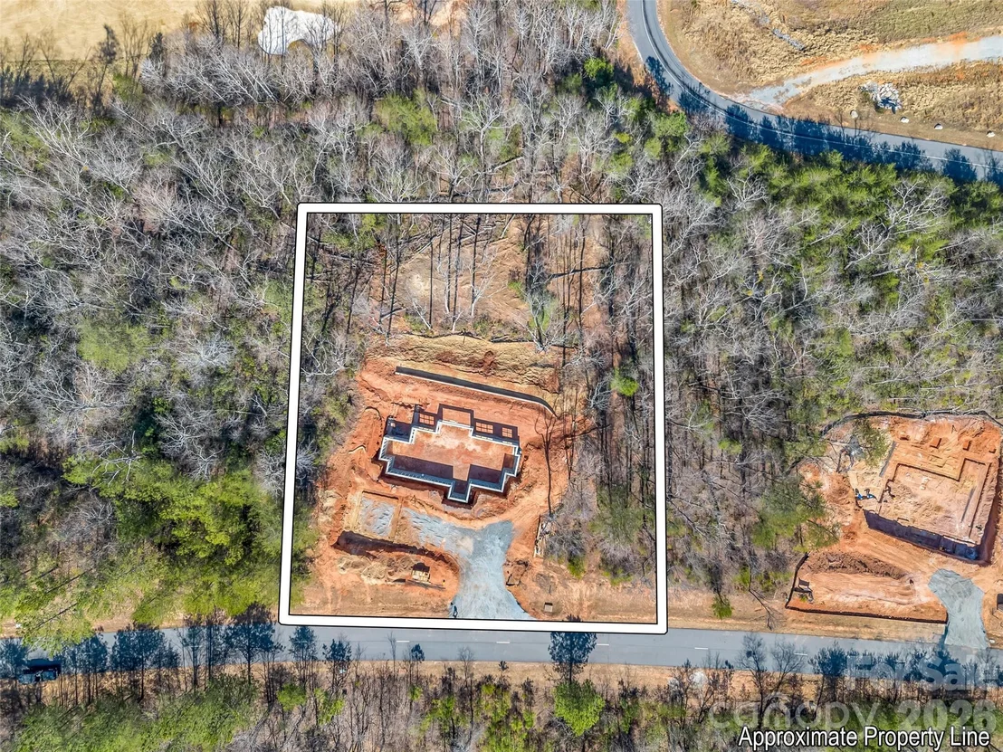 Photo of 2015 Deep Gap Farm Road W