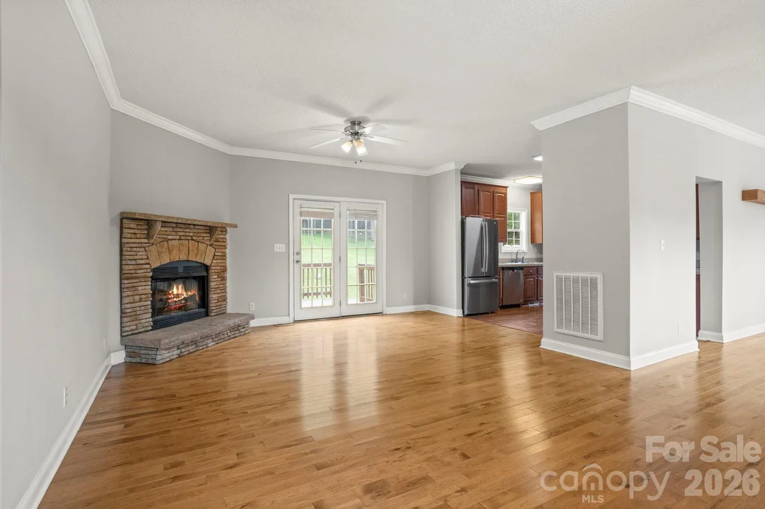 Photo of 97 Meadowview Drive