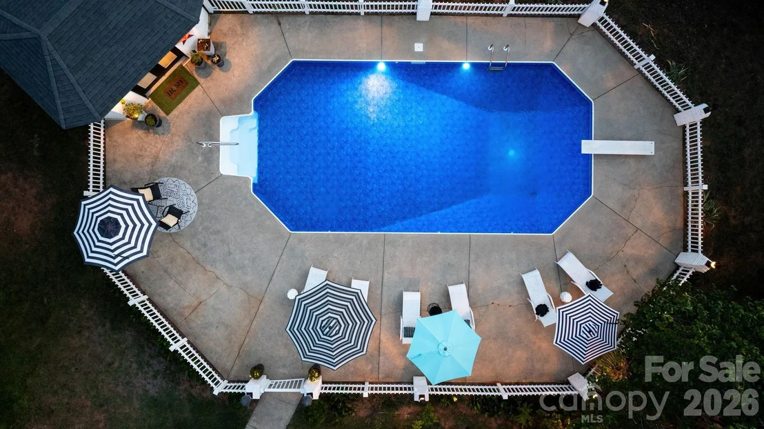 Photo of 1314 Shirebourn Drive