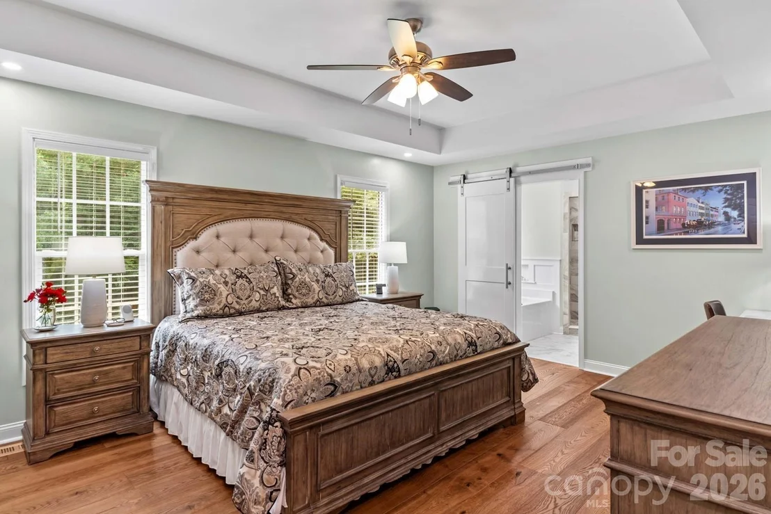 Photo of 596 Maple Ridge Circle
