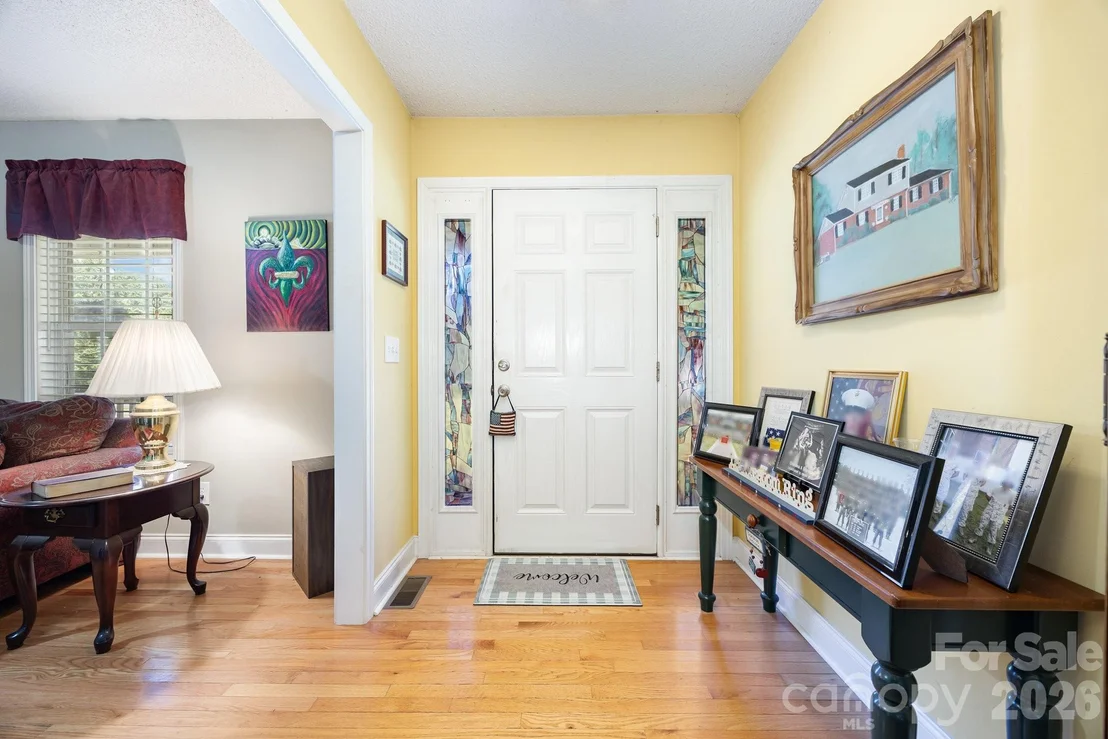 Photo of 715 Candlewick Drive
