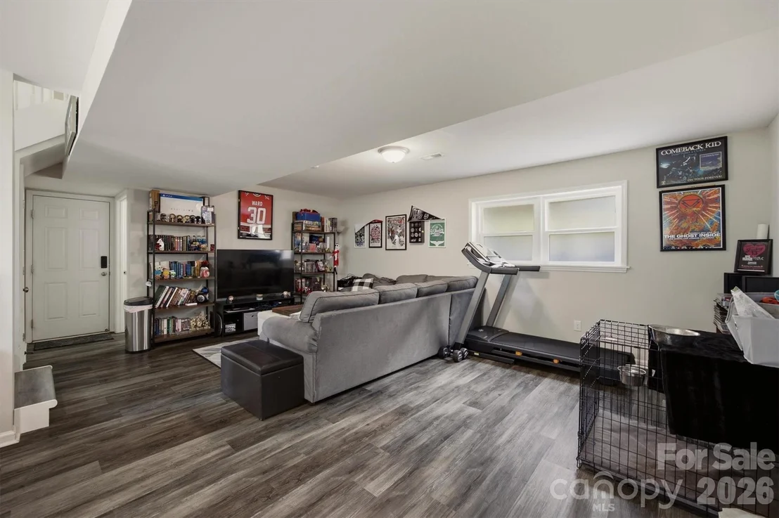 Photo of 1772 Woodridge Circle