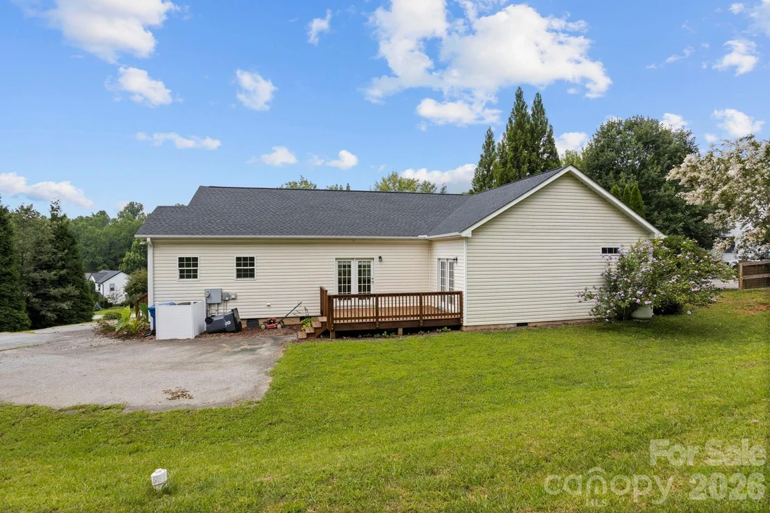 Photo of 97 Meadowview Drive