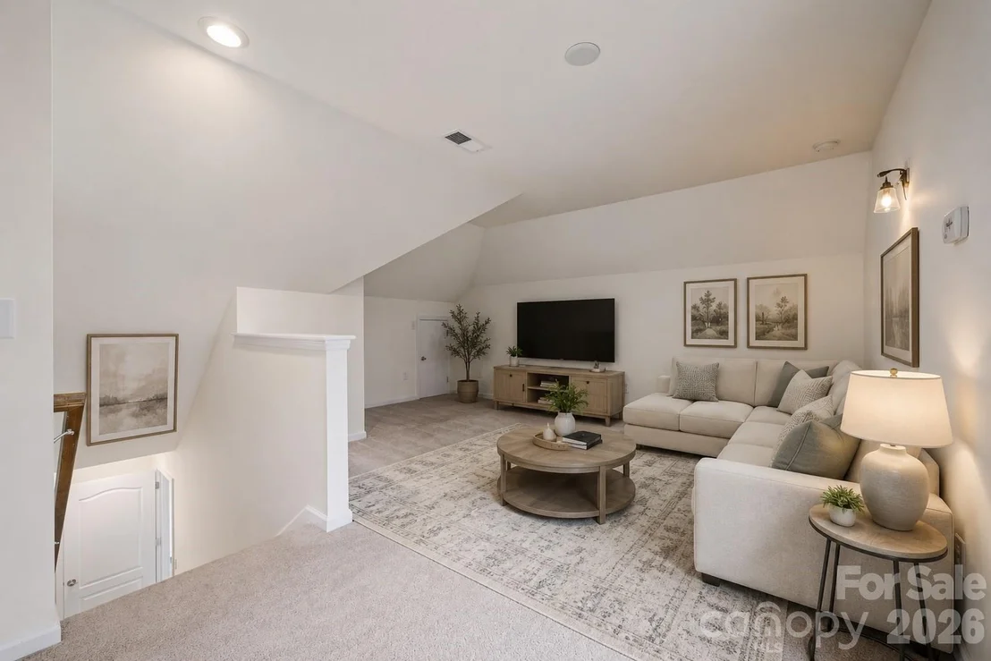 Photo of 406 Livingston Drive