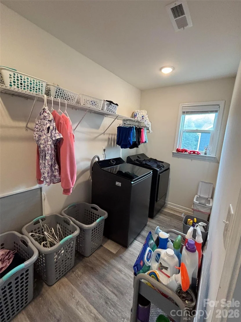 Photo of 5057 Devonshire Road