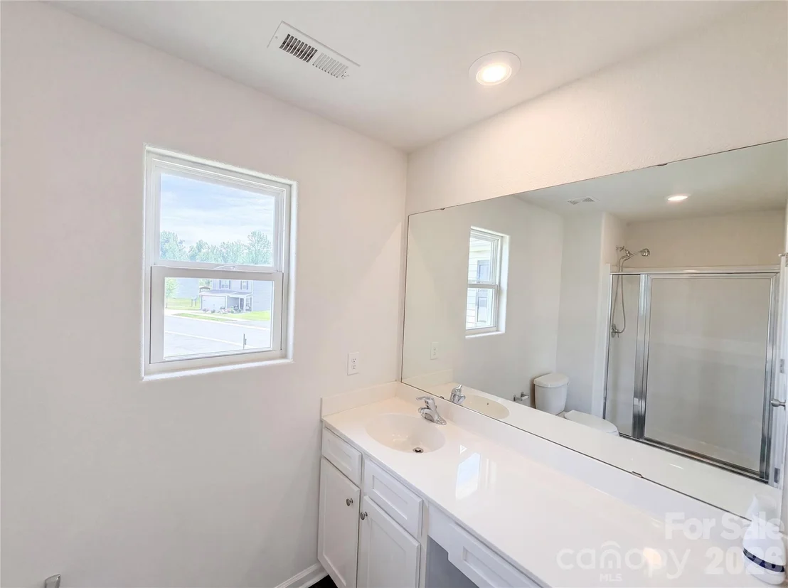 Photo of 1270 Winding Creek Road