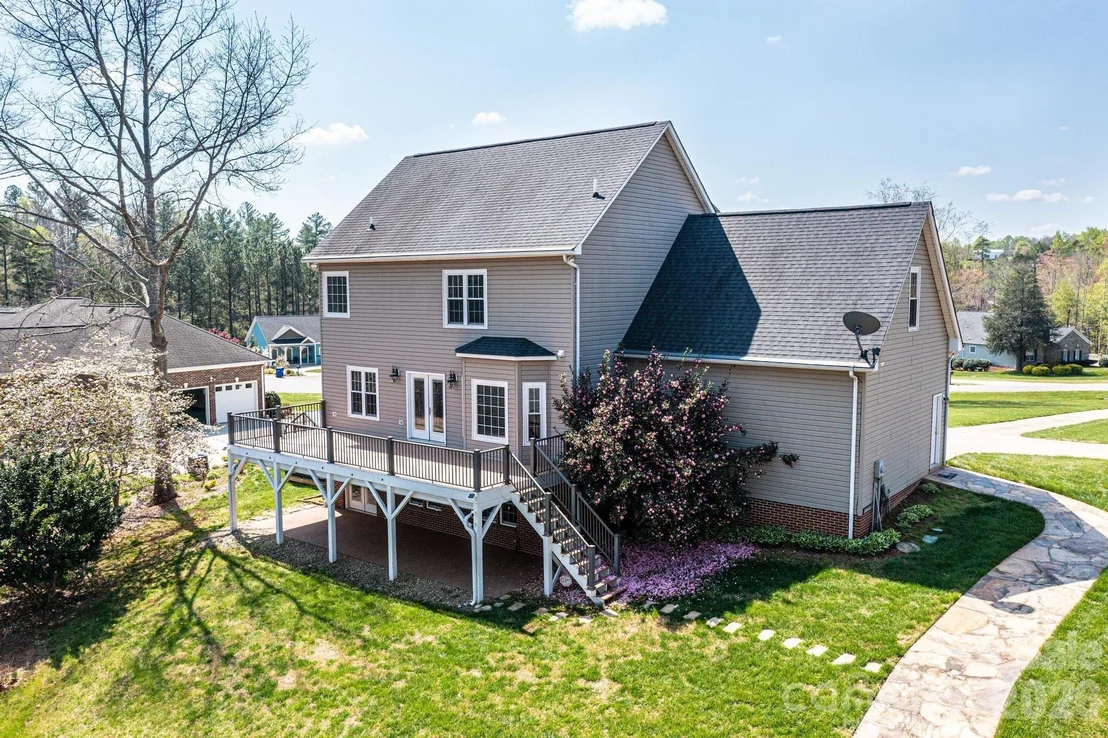 Photo of 4726 Crystal Falls Avenue