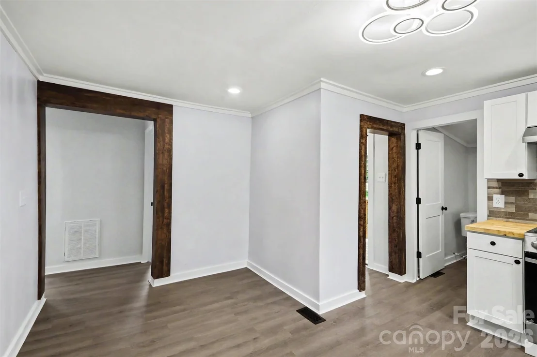 Photo of 736 Cauthen Street