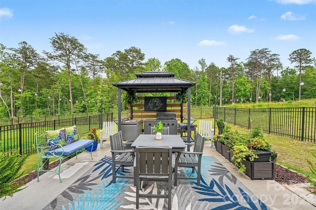 Photo of 2509 Trollinger Drive