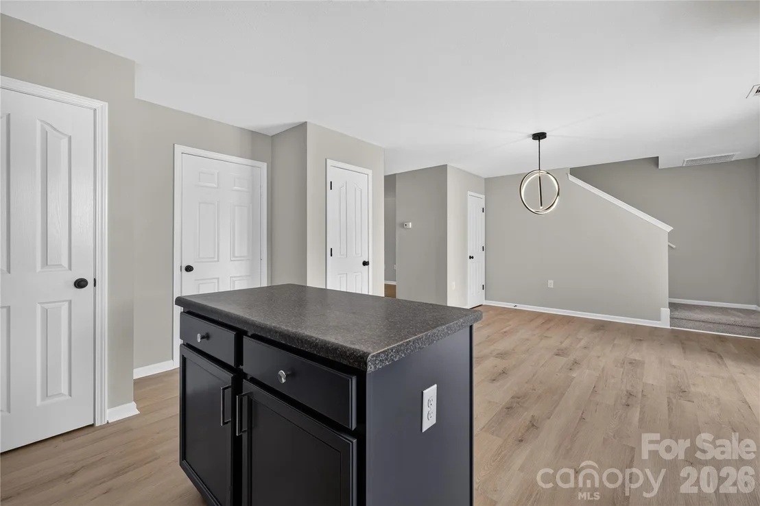 Photo of 6029 Waterloo Drive