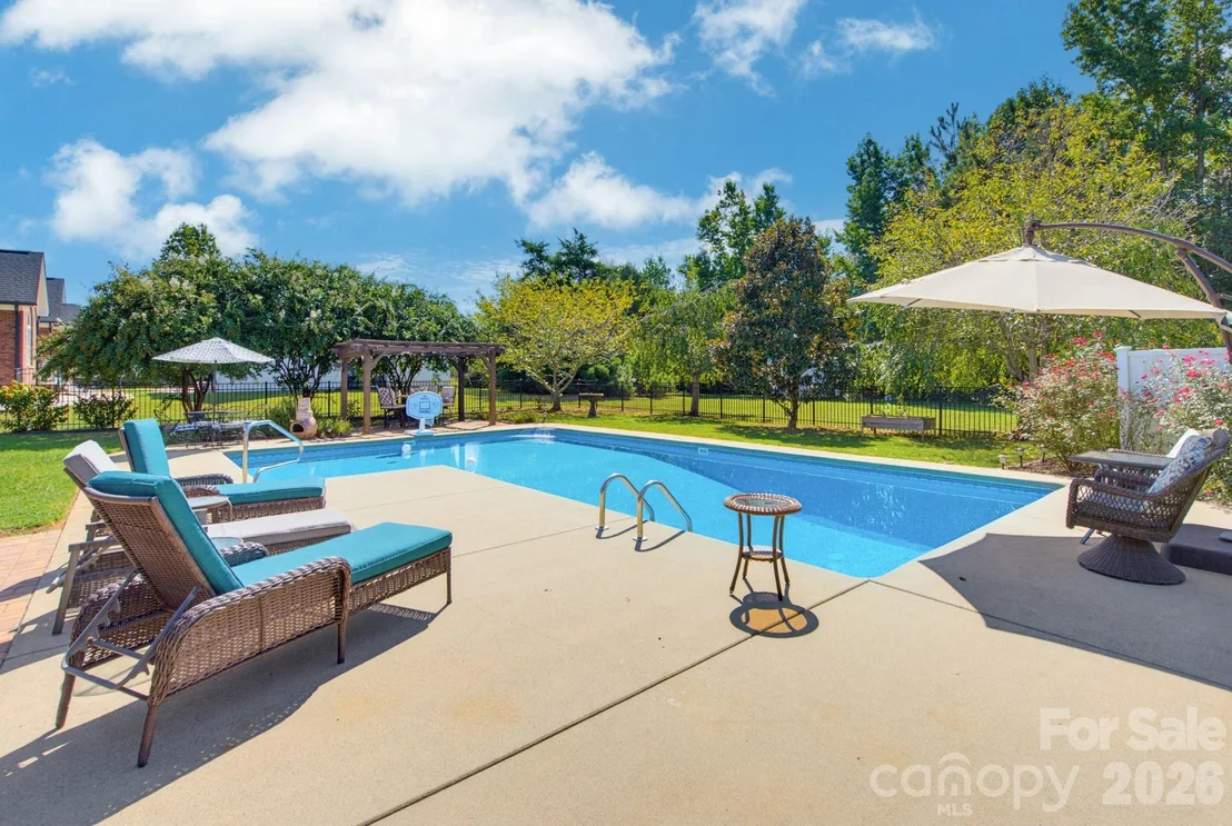 Photo of 1177 Springlake Road