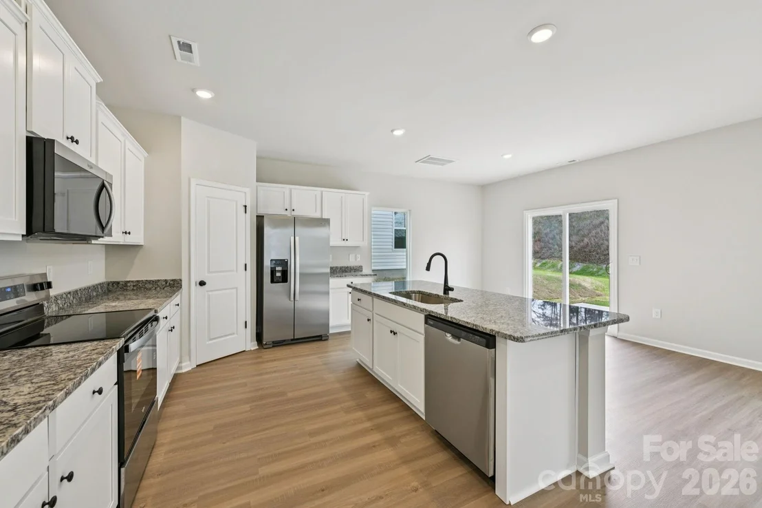 Photo of 818 Willow Estates Drive