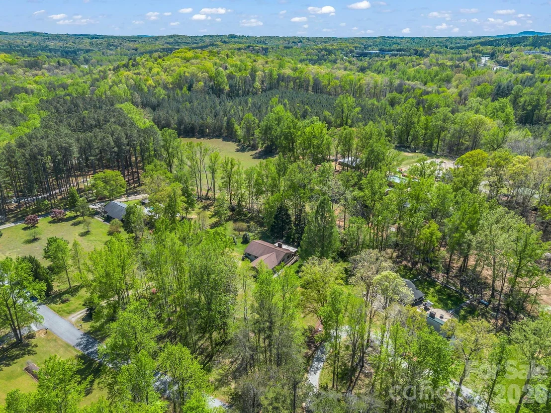 Photo of 80 Fox Briar Drive