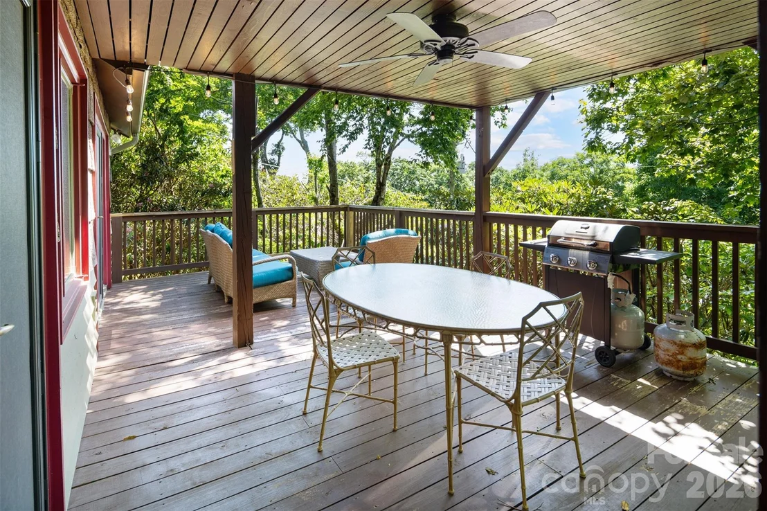 Photo of 324 Celestial Drive
