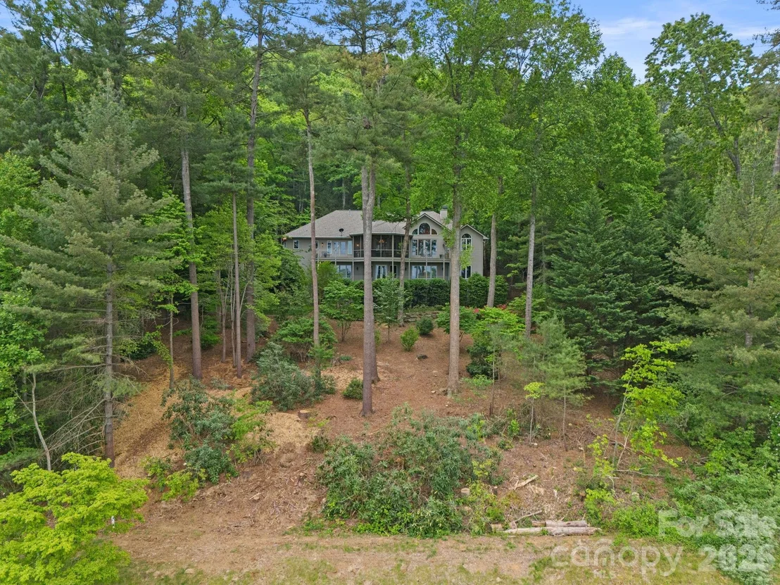 Photo of 209 Pineholt Lane