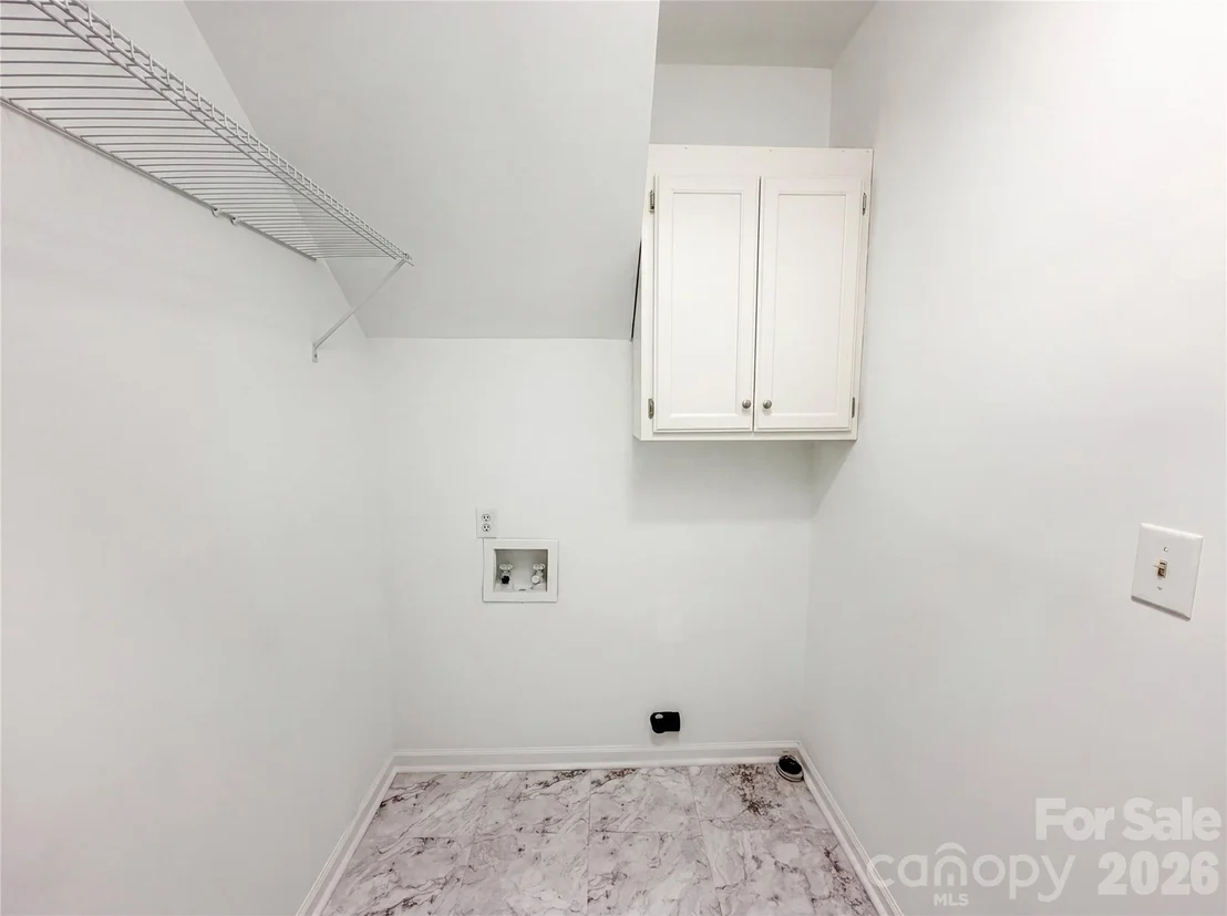 Photo of 5908 Bookbinders Lane