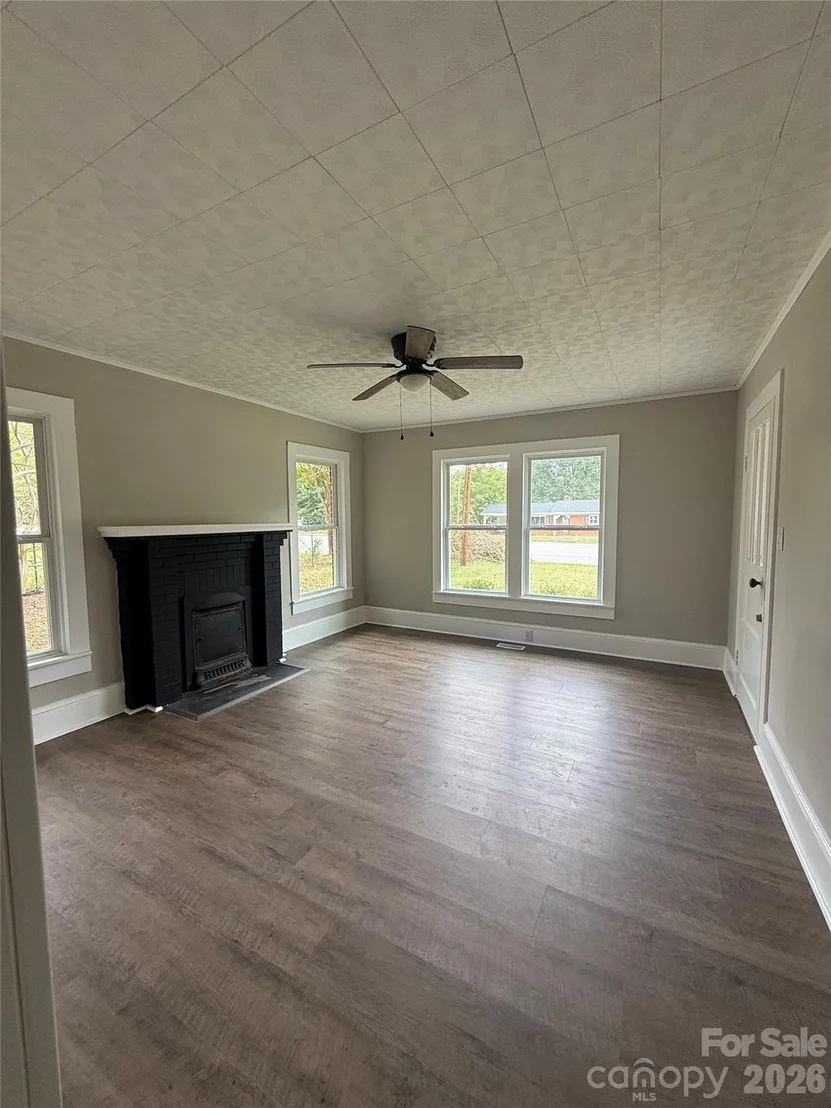 Photo of 1111 Fallston Road