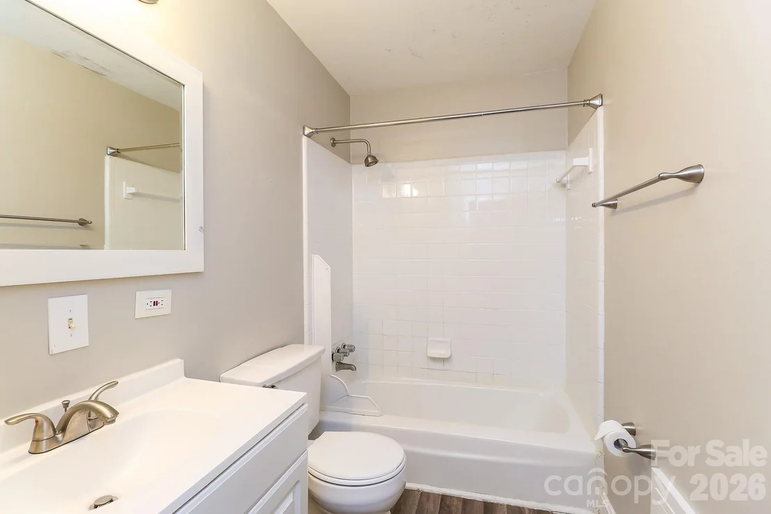 Photo of 6424 Springfield Drive