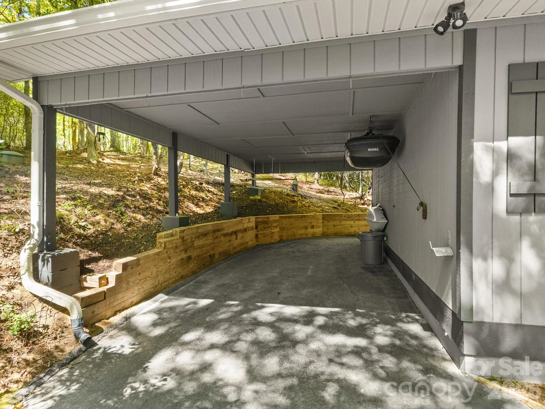 Photo of 1238 Soquili Drive