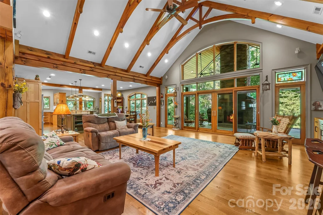 Photo of 1313 High Trail Drive