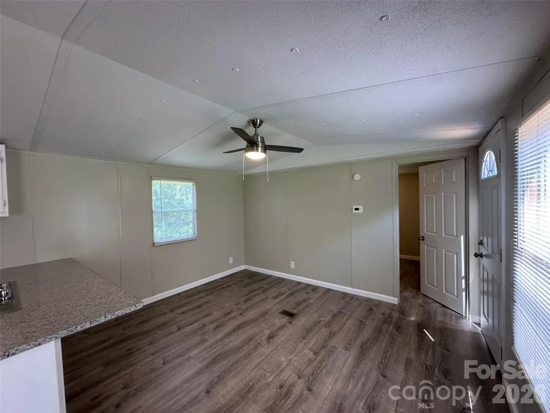 Photo of 285 Cold Springs Road