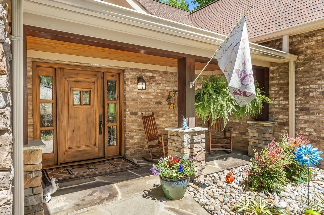 Photo of 1313 High Trail Drive