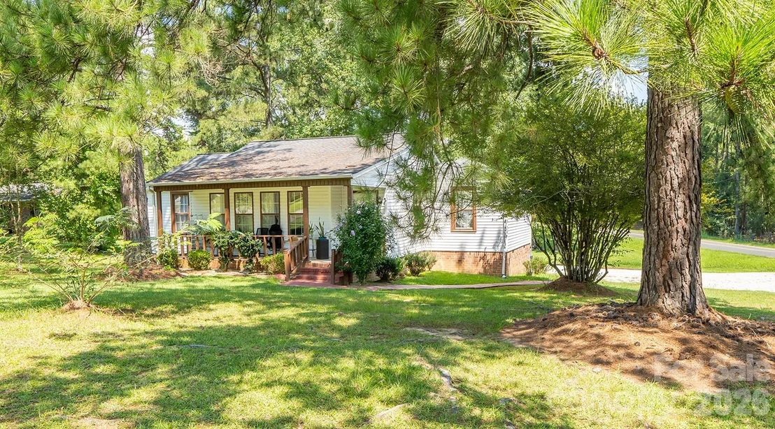 Photo of 1929 John Everall Road