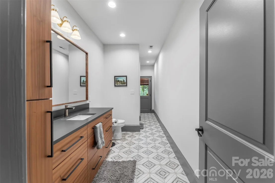 Photo of 5069 Lighthouse Court