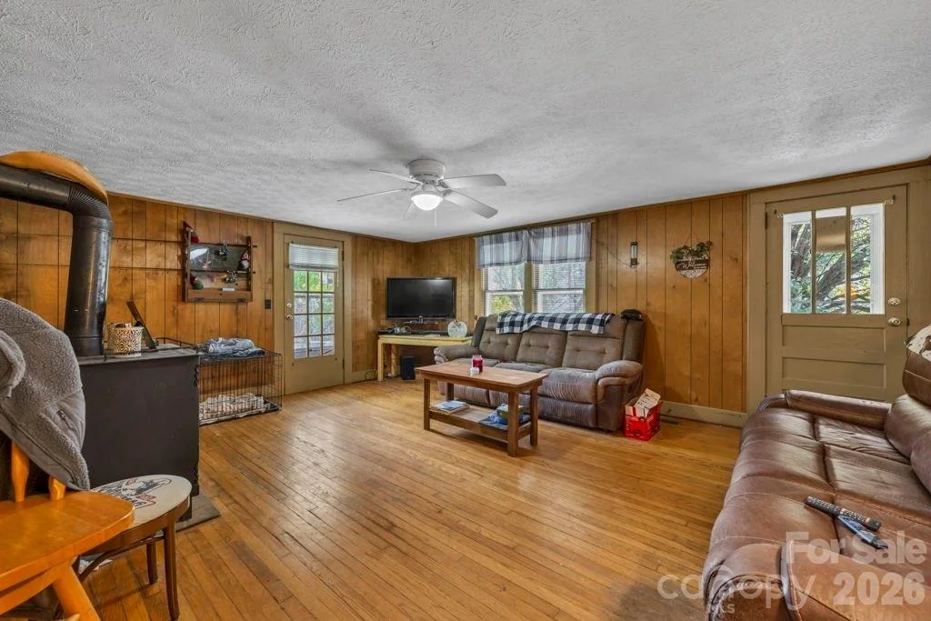 Photo of 1068 Laurel Branch Road