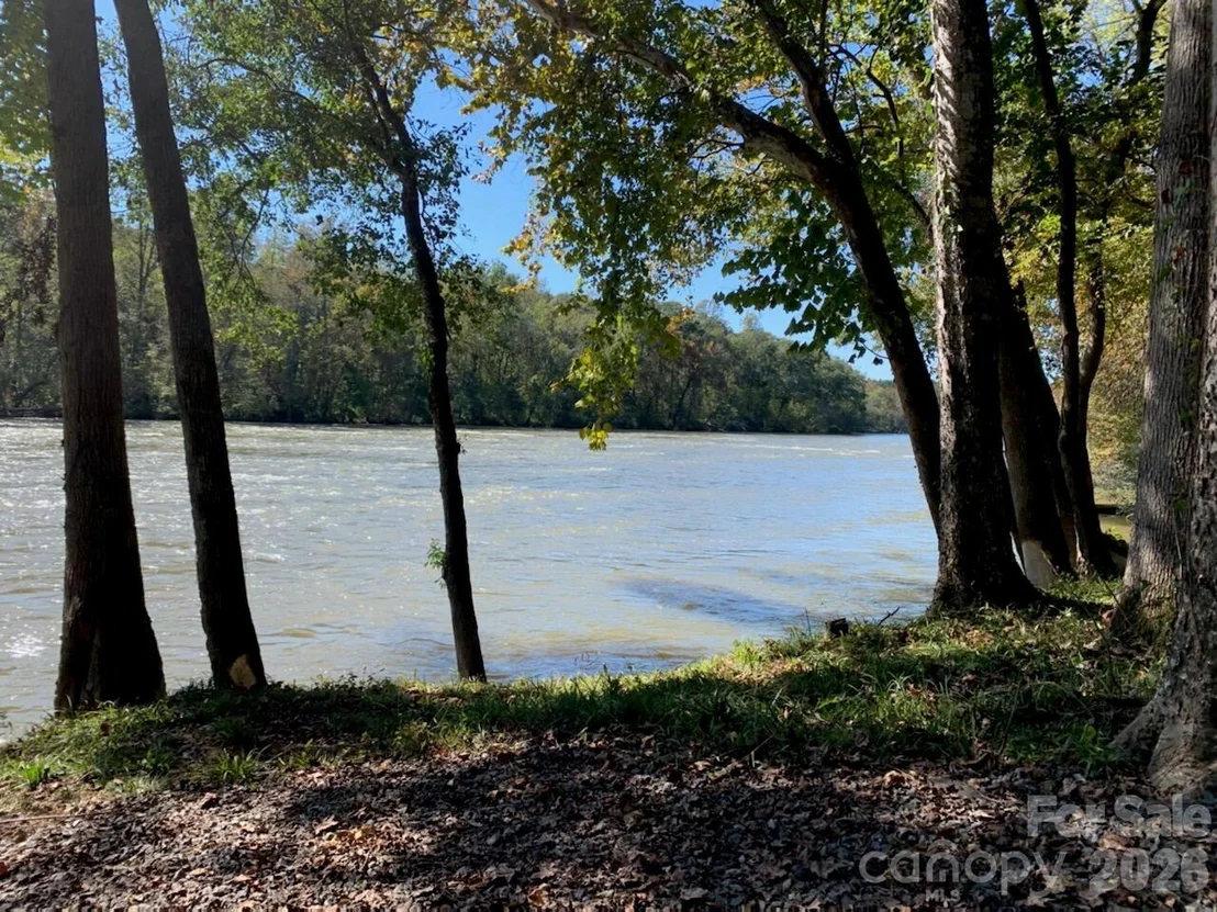Photo of 4099 Persimmon Road