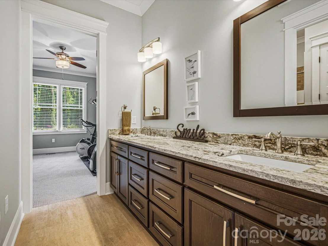 Photo of 4099 Persimmon Road